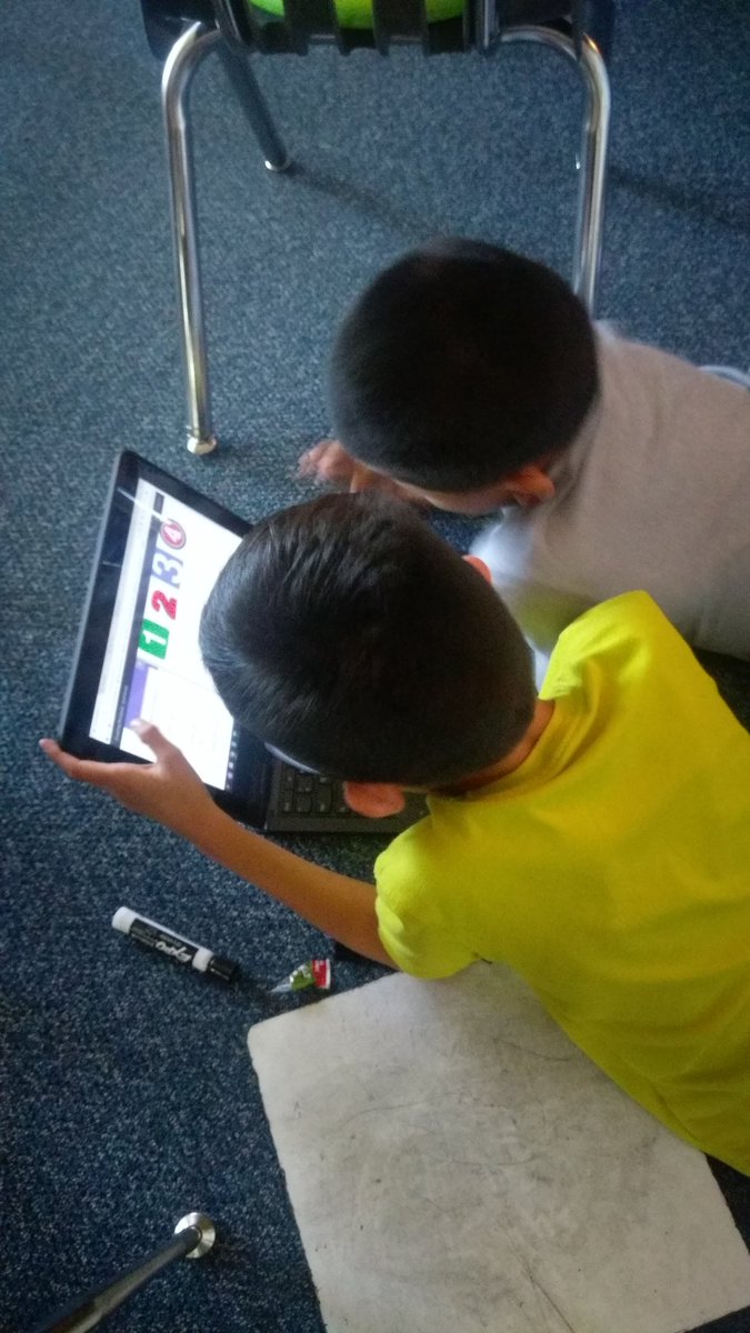 Started Monday off with digital breakout to get their brains working. Missed my babies! #breakoutedu  #aultshines  <a href="/AultElem/">Ault Elementary</a>