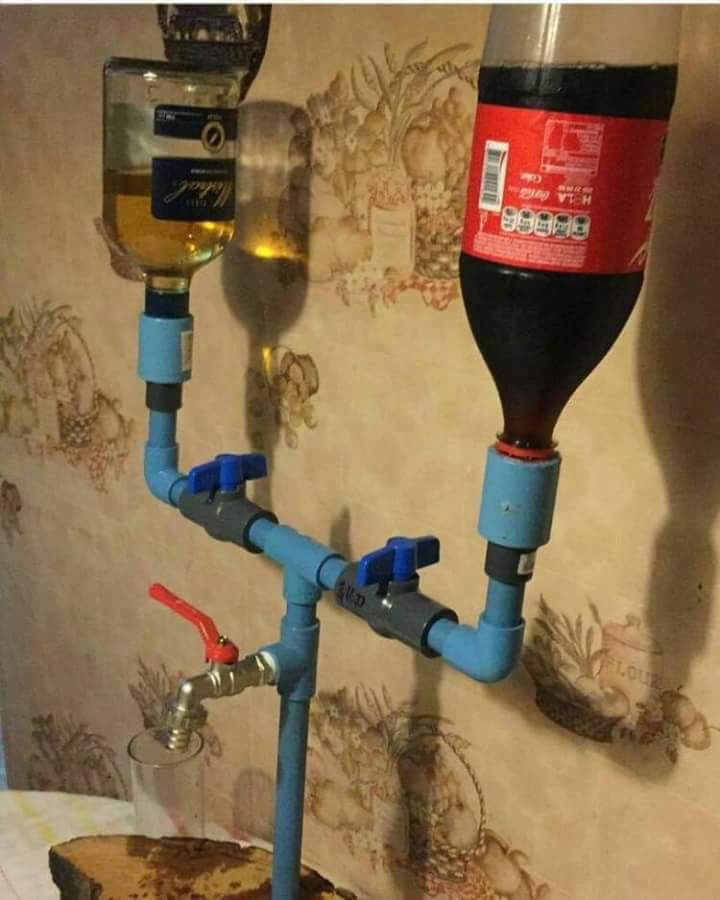 lapiscoladice's tweet photo. Creatividad piscolera. https://t.co/lLnc94nkpC