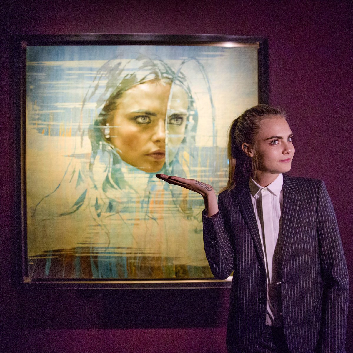 #Thistimelastyear... an exhibition opening in Denmark 
@caradelevingne @mus_nat_his #jonathanyeoportraits #retrospective