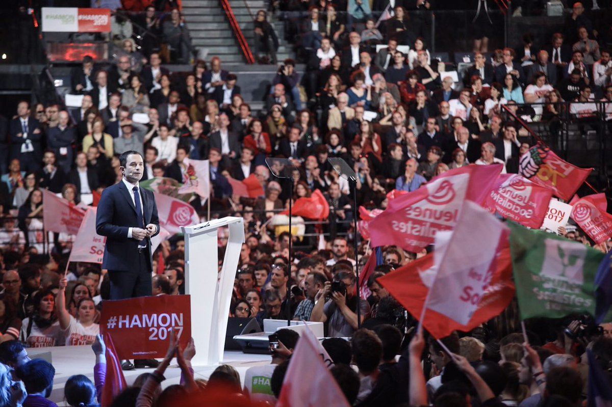 Nuestro apoyo al candidato socialista @benoithamon #HamonDebat #fairebattrelecoeurdeMadrid #HamonParaunaEuropaDemocratica #Hamon2017 @pbds96