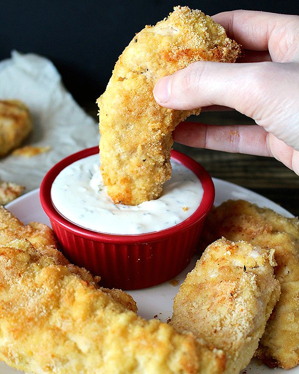 TukeesAZ's tweet photo. What goes great with cold #beer? Our seasoned chicken tenders! #Teamtukees #happyhour https://t.co/VrB37T9FlQ
