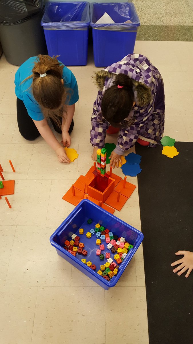 JessiRoZe's tweet photo. Grade 2 math manipulative structure challenge! Making their thinking visible! #mathishappening @PrincessE_GEDSB @GEDSB https://t.co/dhIKBvfvKZ