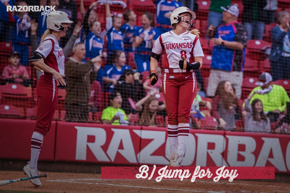 RazorbackSB's tweet photo. PHOTO OF THE WEEK | Vote for your favorite! #WPS https://t.co/xWeajS1dVx