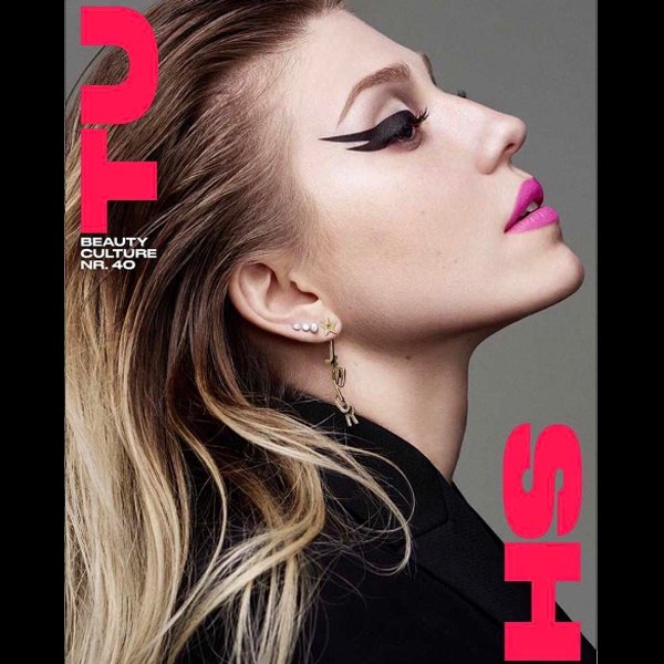 Maedchen_de's tweet photo. @BibisBeauty hat es geschafft 🎉 Sie ist auf dem COVER des TUSH-Magazins! Und so viel wird das HEFT kosten: https://t.co/5YVE3uOOpf https://t.co/LN0FAaZmkG