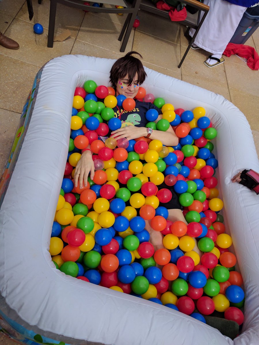 shirintorizawa's tweet photo. AOD was super low-key and fun!!! #aodsf https://t.co/qd4FF0n8Uk
