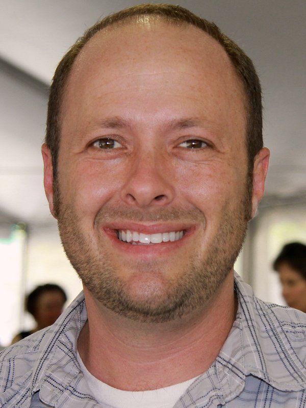 austinhslibrary's tweet image. Great NEWS!! Jay Asher, author of 13 Reasons Why &amp;amp; What Light, will be at Austin HS on 4/12 to meet &amp;amp; greet! See the librarians to join in.