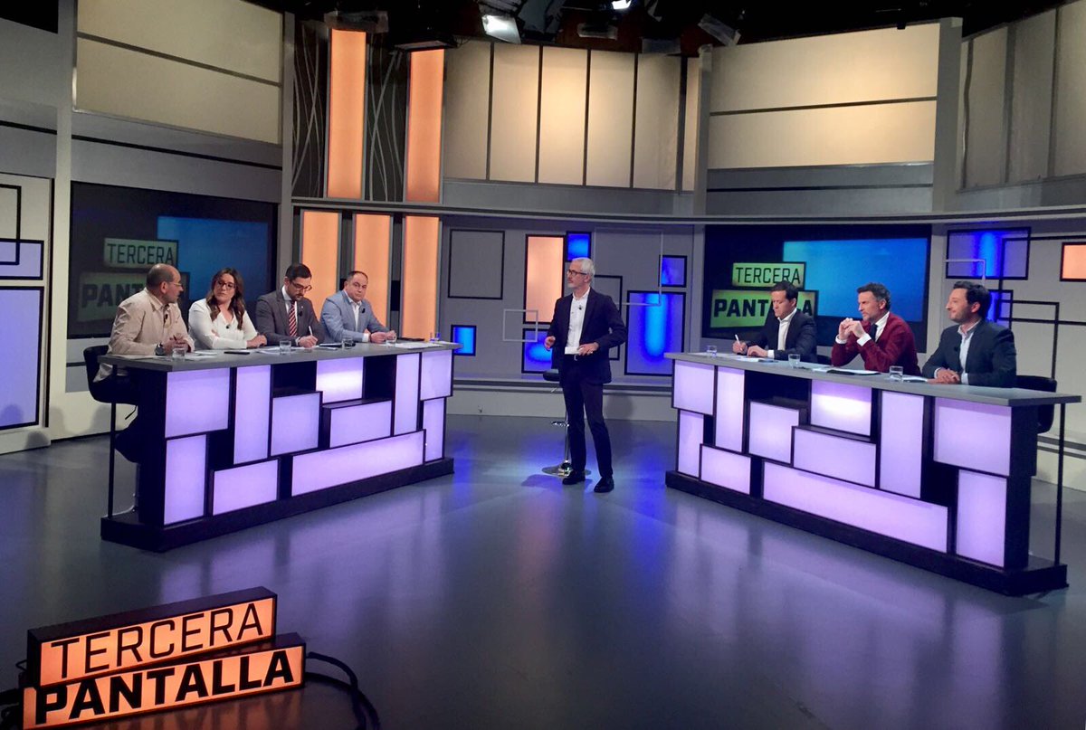 TerceraPantalla's tweet photo. Debatimos el ATC con @StopATC y @ATCvillardcanas Comenta con #tercerapantalla o envía mensaje de voz al 682678748 https://t.co/WXCG2POW0r