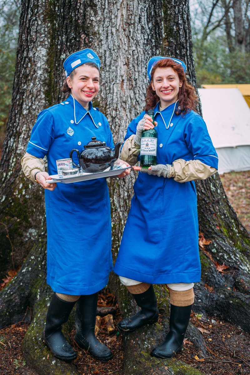 NihilSegniter's tweet image. The girls of the NAAFI canteen!