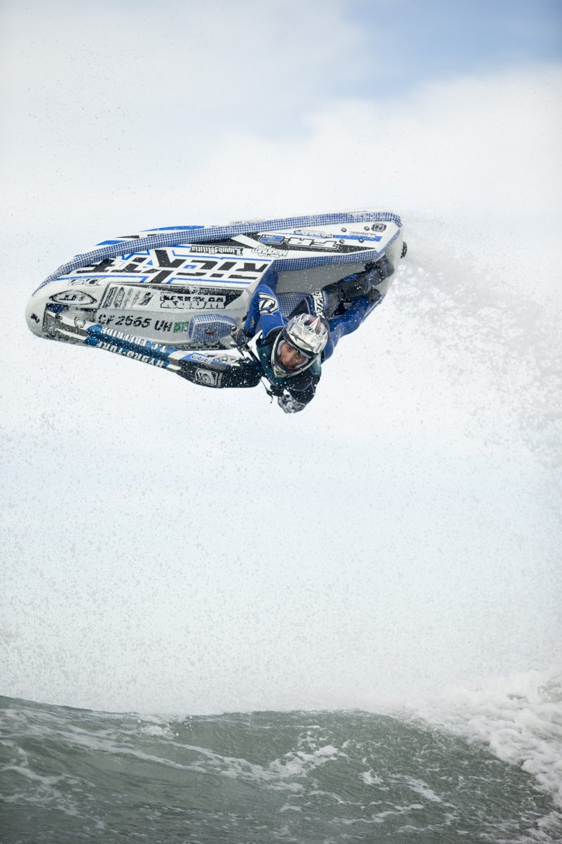 JetPilotUSA's tweet photo. @MARKGOMEZ #JETPILOT #JETPILOTCOMPANY #JETPILOTUSA #LIVERIDESCAPE #WAKE #WAKEBOARDING #RIDE #JETSKIFREESTYLE #JETSKIDAILY #ISITSUMMERYET https://t.co/UuxvGzPVk3