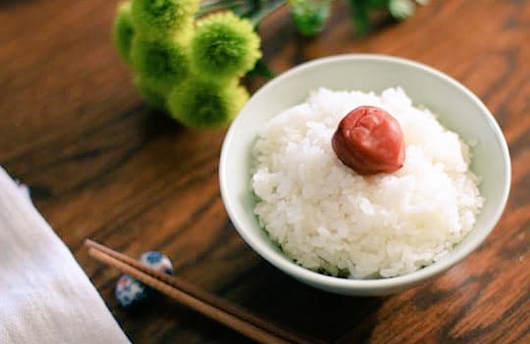 Zenkai_FT's tweet photo. ¿Sabias que en Japón el arroz se come en las tres comidas del día? https://t.co/M7YWABTpwB