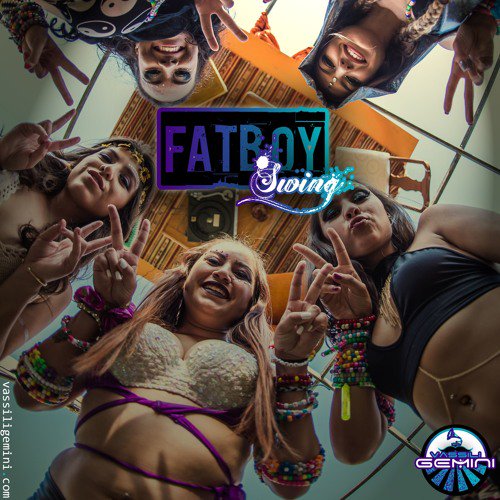 New #mixitmonday series, featuring @vassiligemini ! afterretro.com/2017/03/20/att…