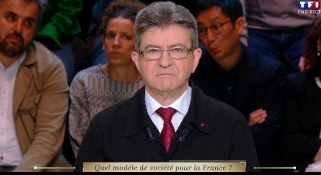 AxelGuitard's tweet photo. Melenchon il a le regard de ton prof de maths de 4ème qui te suspecte de tricher en plein contrôle sur Pythagore #LeGrandDebat https://t.co/hBZKSJfB1w