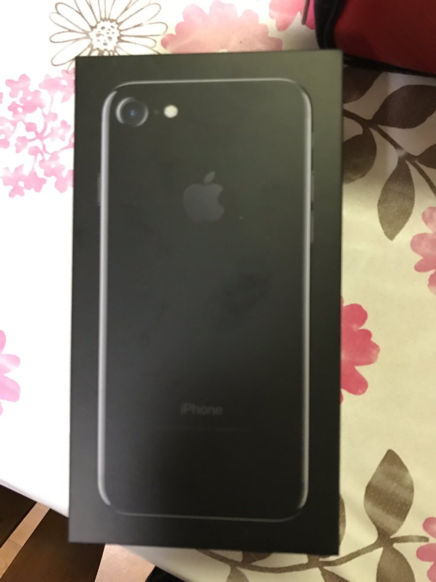 wsed_u's tweet image. iPhone７買った。