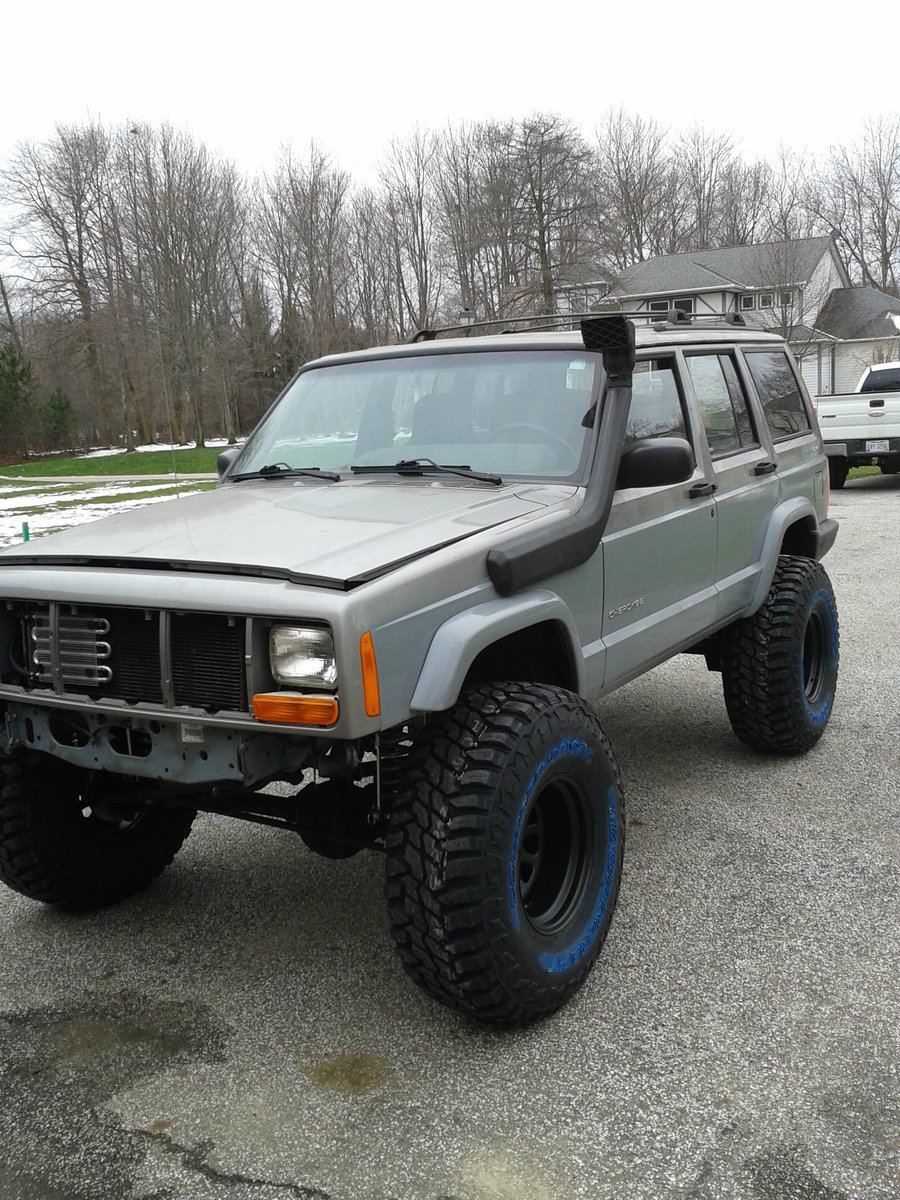 CamoJeepKR's tweet photo. #partslist @THEJeepMafia @big_jeep_family @offroadelements @KricketJeeper @Thejeepboss @JeepJewel @Kirby98tj @rpx53 @JKMudGirl @JeepCoach https://t.co/HJBzVbnl92