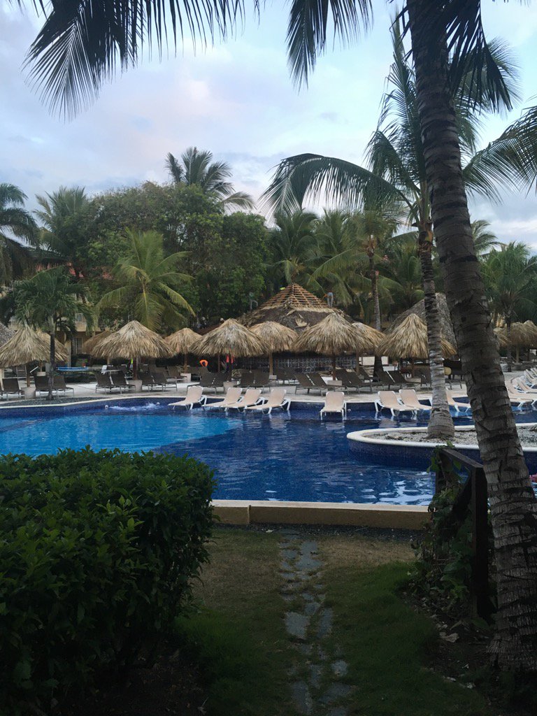 EnerGuide_Andy's tweet image. Doing a "tear off" the Dominican way#newroof #nshba