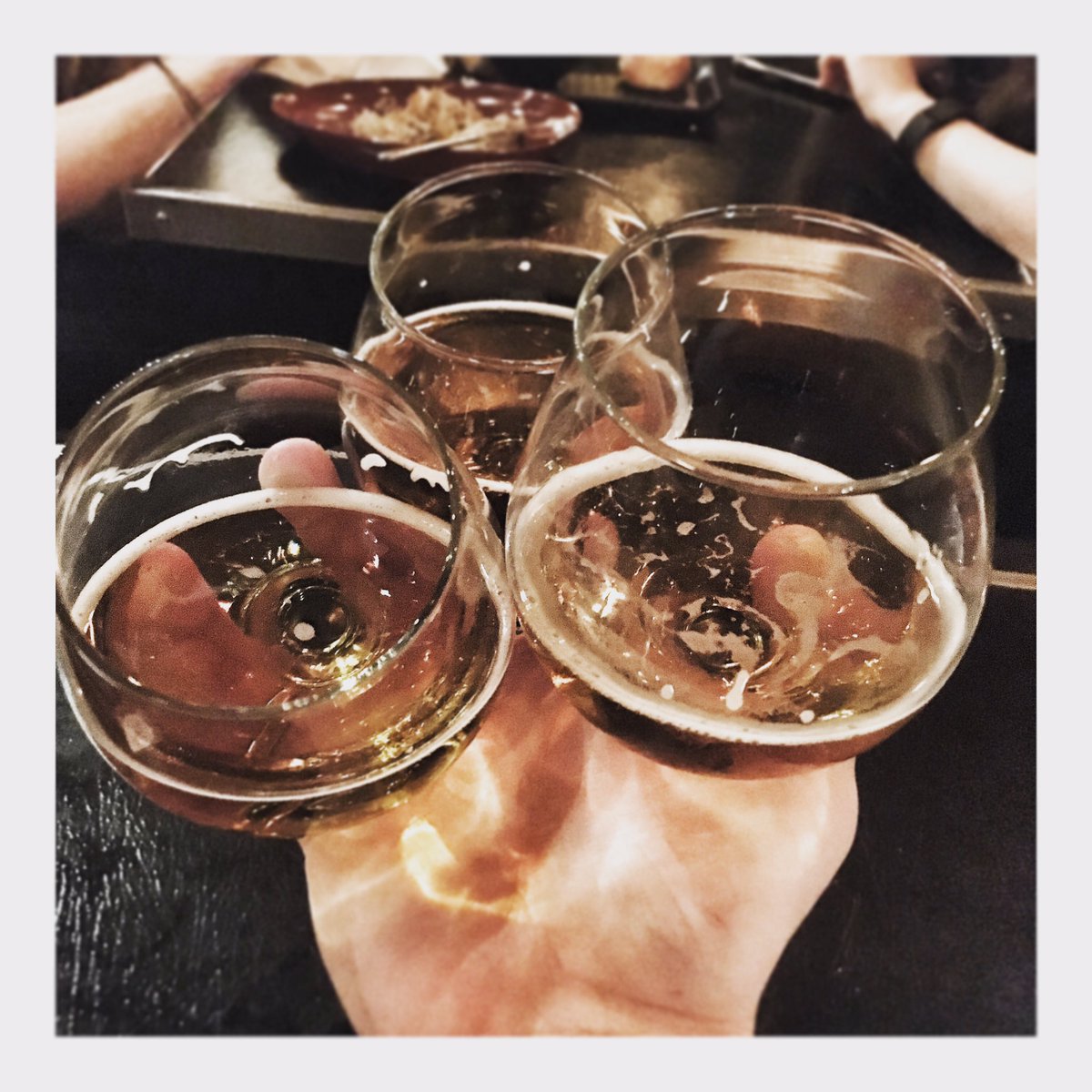 AlwaysLoveWine's tweet photo. Always a #tripleparty when @denizensbrewing! 😊yup! #alwaysloveapint ...or three 😍👉🍺#beer #craftbeer #SilverSpring https://t.co/Fz9G8p1Mhw