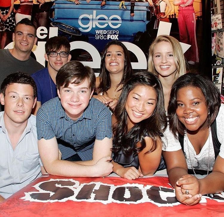 #2yearswithoutglee look how fetus