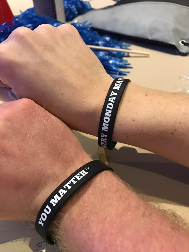 mtav33's tweet photo. #everymondaymatters #youmatter #naa17 #gameon https://t.co/M8OJg3DoaX