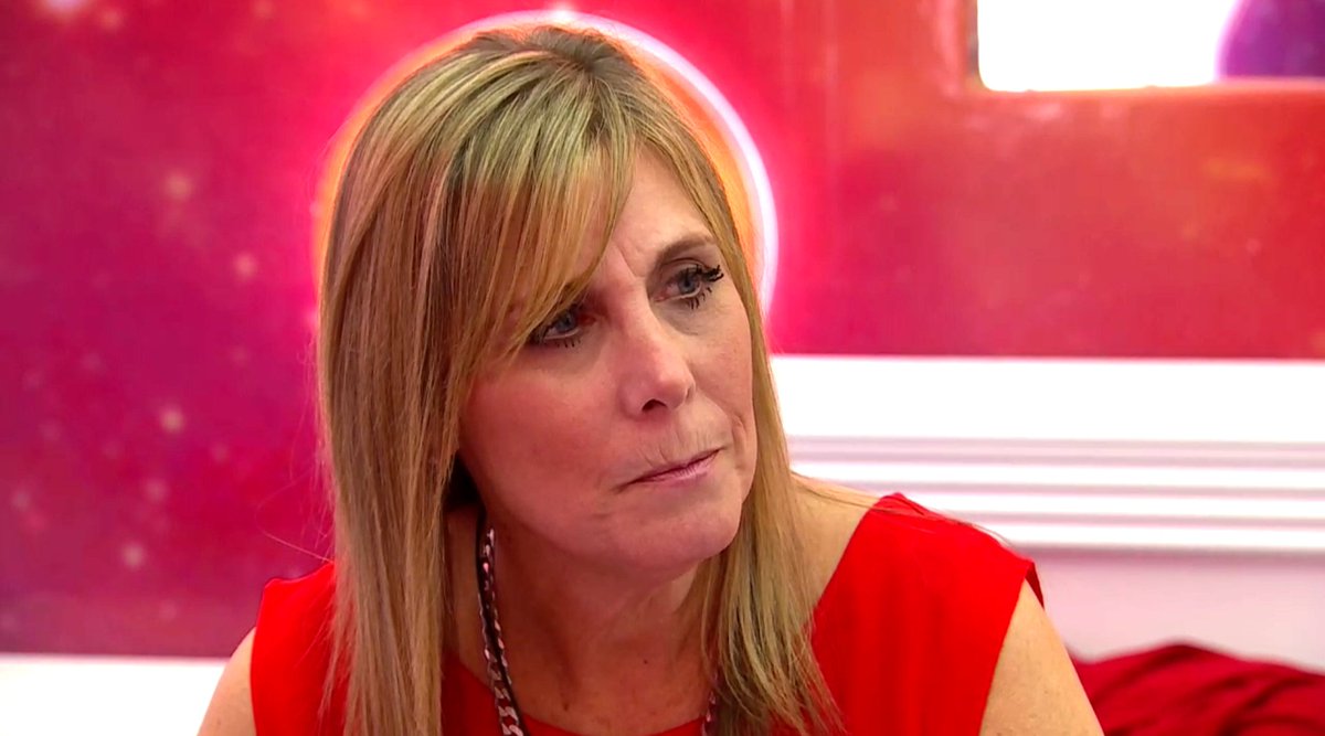 89razorskate20's tweet photo. Week 2, RT &amp; LIKE If You're Team KAREN! #BBCAN5 https://t.co/rx0GV6X3tS