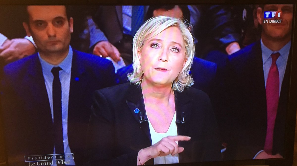 https://pbs.twimg.com/media/C7ZeMT6W4AIZnLV.jpg