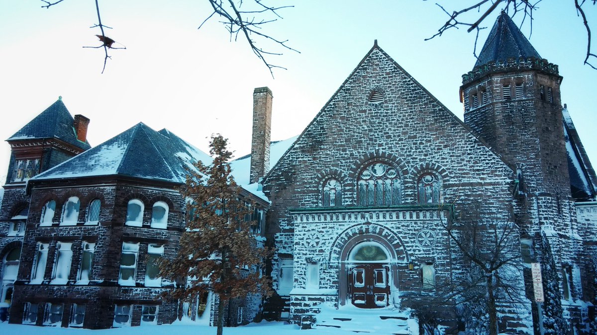WhatsNewBuffalo's tweet photo. Happy Spring!
Richmond &amp; Ferry - last batch of winter pics today
https://t.co/17H67xBLEv
#Buffalo #Winter #Winterpics #Winterfell https://t.co/RiIM2gGQOg