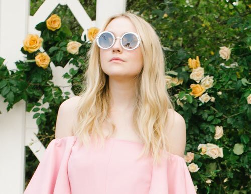 Dakota. (@eldestfanning) on Twitter photo 