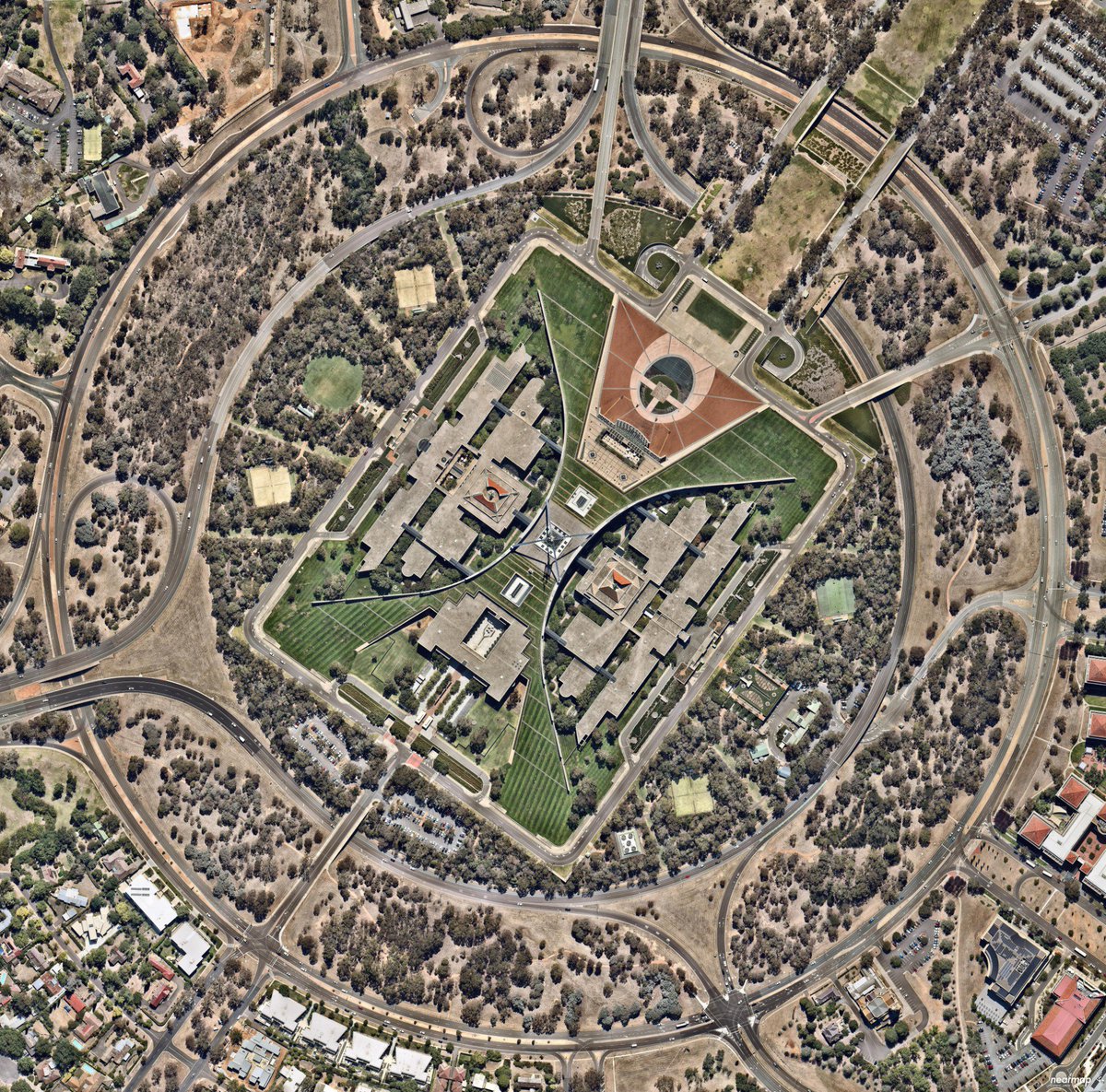 NearmapAU's tweet photo. #Photomaps Update: Canberra, ACT from Paddys Rivers to Sutton featuring Parliament House https://t.co/bbemaDHHCD