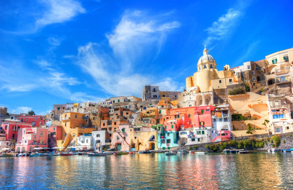 Colorful Procida, Naples Province, Italy | Photography by ©Francesco Riccardo Lacomino