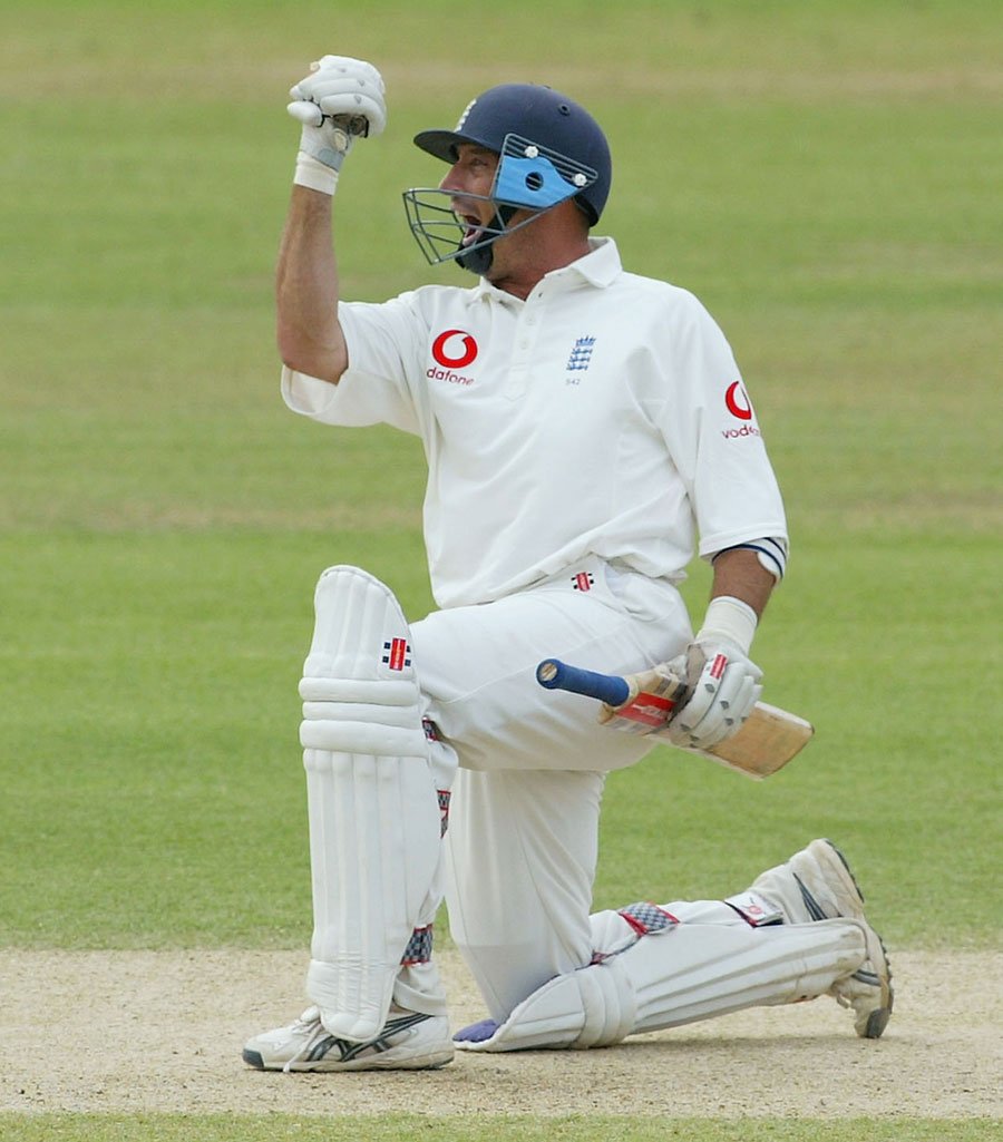  Happy birthday to former England captain Nasser Hussain! 

 