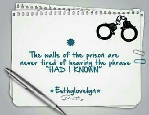Esther_A_Victor's tweet photo. #poetrychef #poetrydish #walls #prison #hadiknown #mindvomit #deep@GirISay  @Dr_MikeMurdock_ @julietkego @LifeFacts https://t.co/qQN7oxzfe0