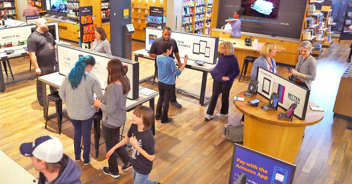 Amazon considers opening augmented reality furniture stores crwd.fr/2o4n59l