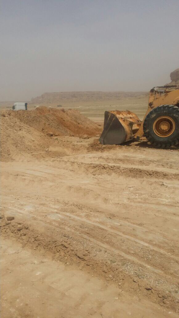 Ruwayghib's tweet photo. ٢- بعد اندثار العقوم القديمة حفاظًا على كرامة الموتى ، وعمل دراكيل رفيعه تمنع البهائم من تجاوزها. https://t.co/WCsTulxHwI