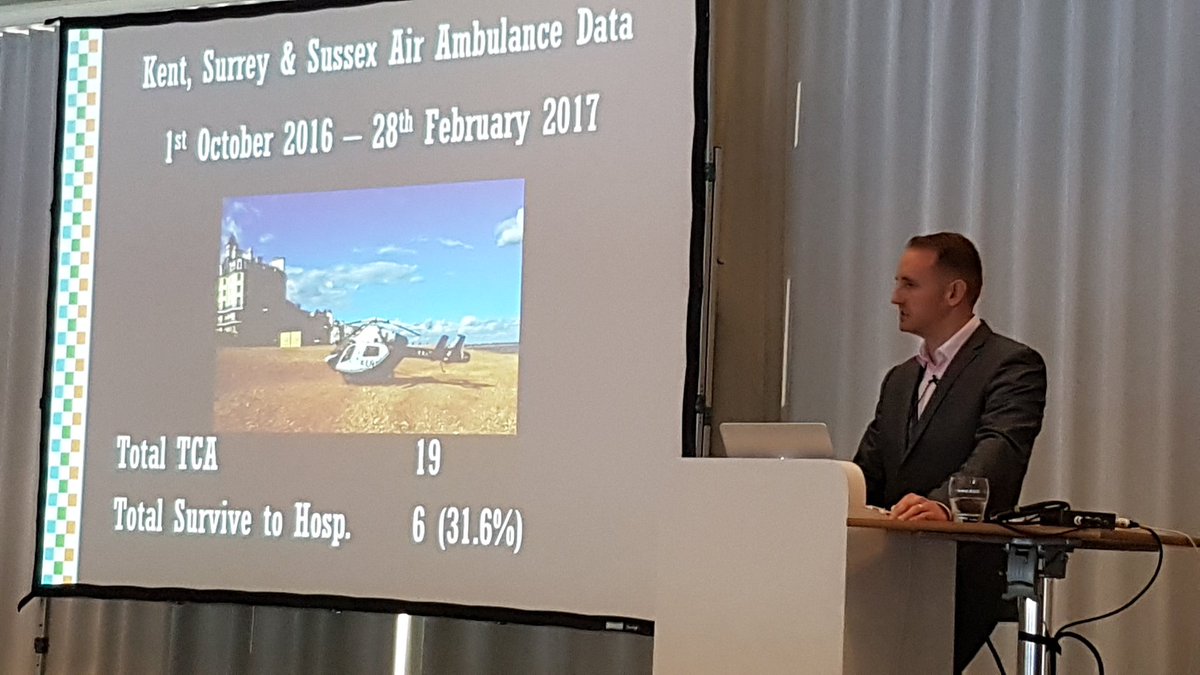 101dnarg's tweet photo. #STConf17 @craiggieP up in the resus stream talking about TCA. IT'S NOT ALWAYS FUTILE https://t.co/GO6JQ3vnZj
