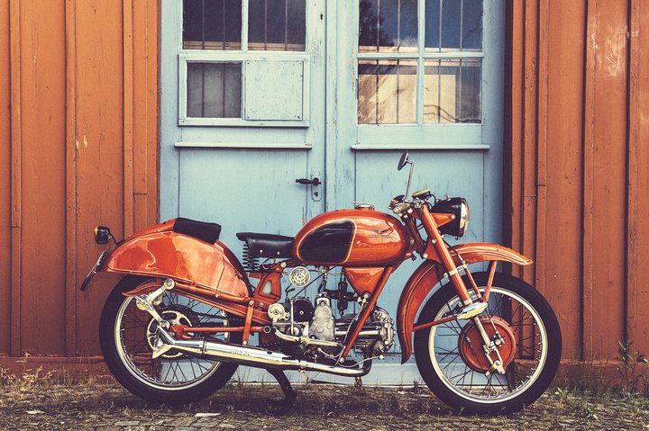 BikeVX's tweet photo. Markus Keller with his 1954 Moto Guzzi Airone 250
https://t.co/Mtz99rvOxP
#motoguzzi #markuskeller #airone https://t.co/lbF1JUzAcY