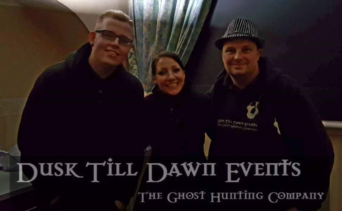 RavenMysticUK's tweet photo. Good morning! Here's a super pic with some of my fave ppl, the lovely Rob and @ghosthostchris at the Old Gaol West Brom @GhostHuntingCo https://t.co/PHY5Mauhbt