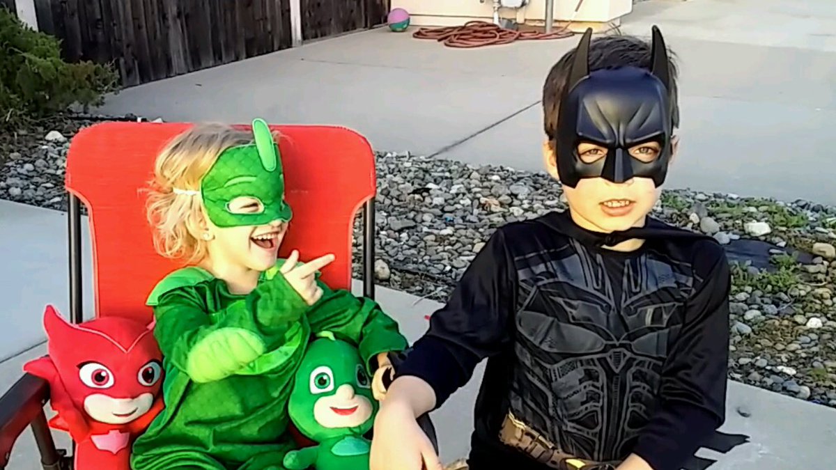 A picture from tommorows video. I had so much fun filming with batman