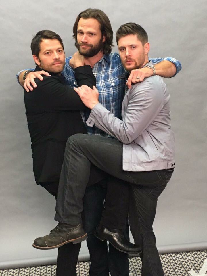mariepop60's tweet photo. @ballygrant good morning babe ๐โ๏ธ๐บ haceca great #J2sDay #SmileMore #PadaPrincess https://t.co/pdDnHEpYYG