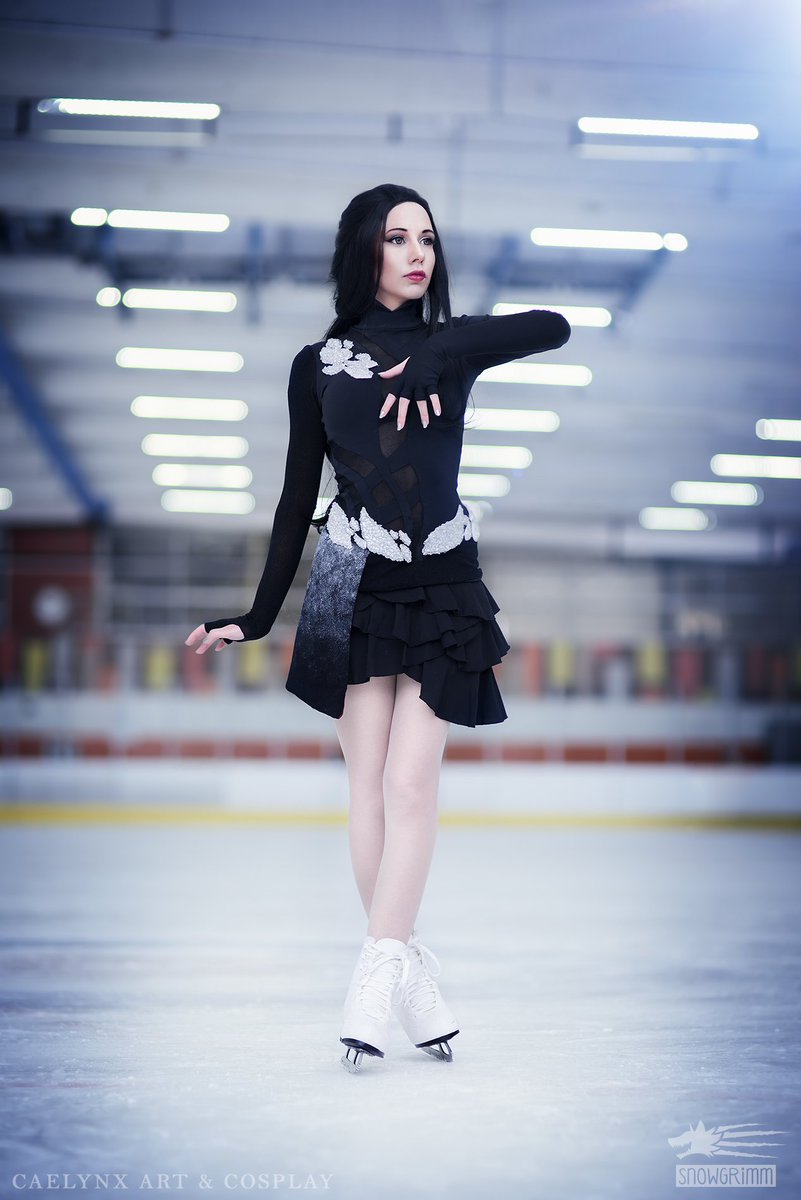My take on #YuriKatsuki from #YuriOnIce beatiful pics by <a href="/Snowgrimm1/">Snowgrimm</a> ❤️ #cosplay #yurionicecosplay #genderbend #katsudon #sucheros