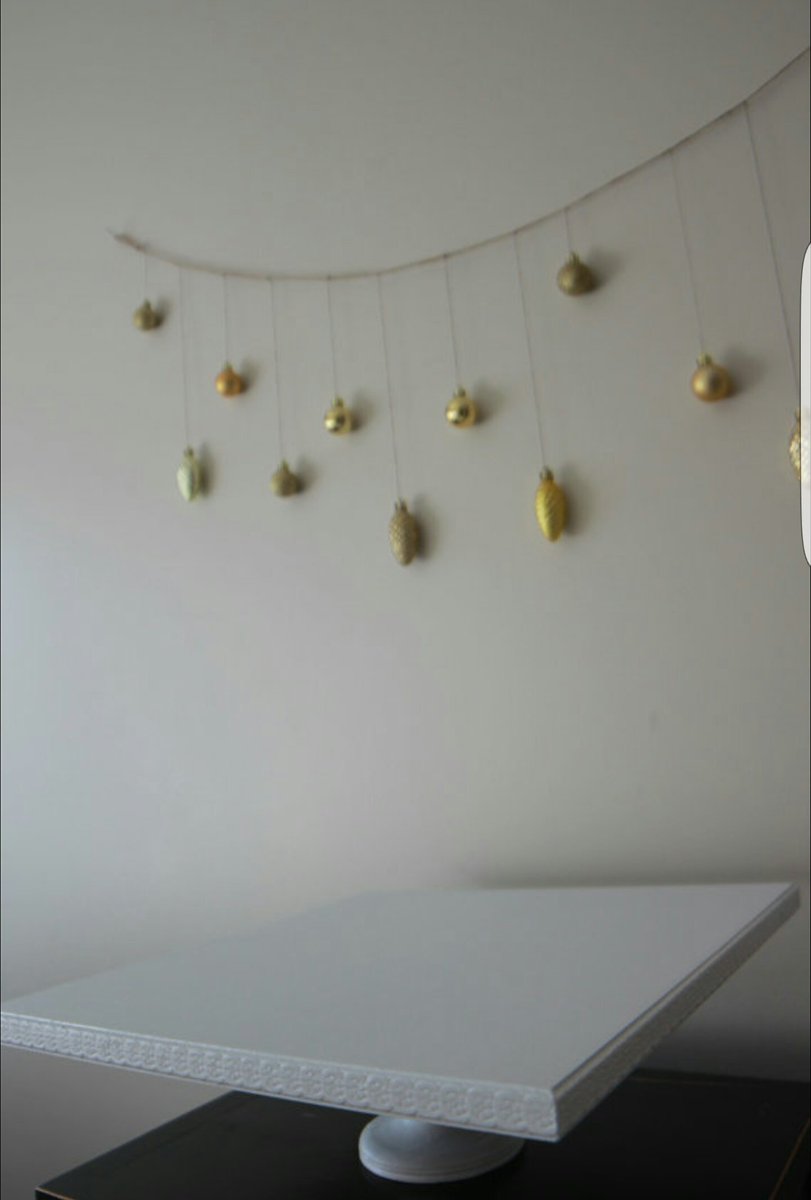 BeebasShop's tweet photo. Unique Garland &amp; Cakestands all in our shop #etsy #etsyshop @foundinetsy @EtsyRetweeter @Etsy @ClubEtsy @ExclusivelyEtsy @EtsyClub https://t.co/fPUyIkQYHO