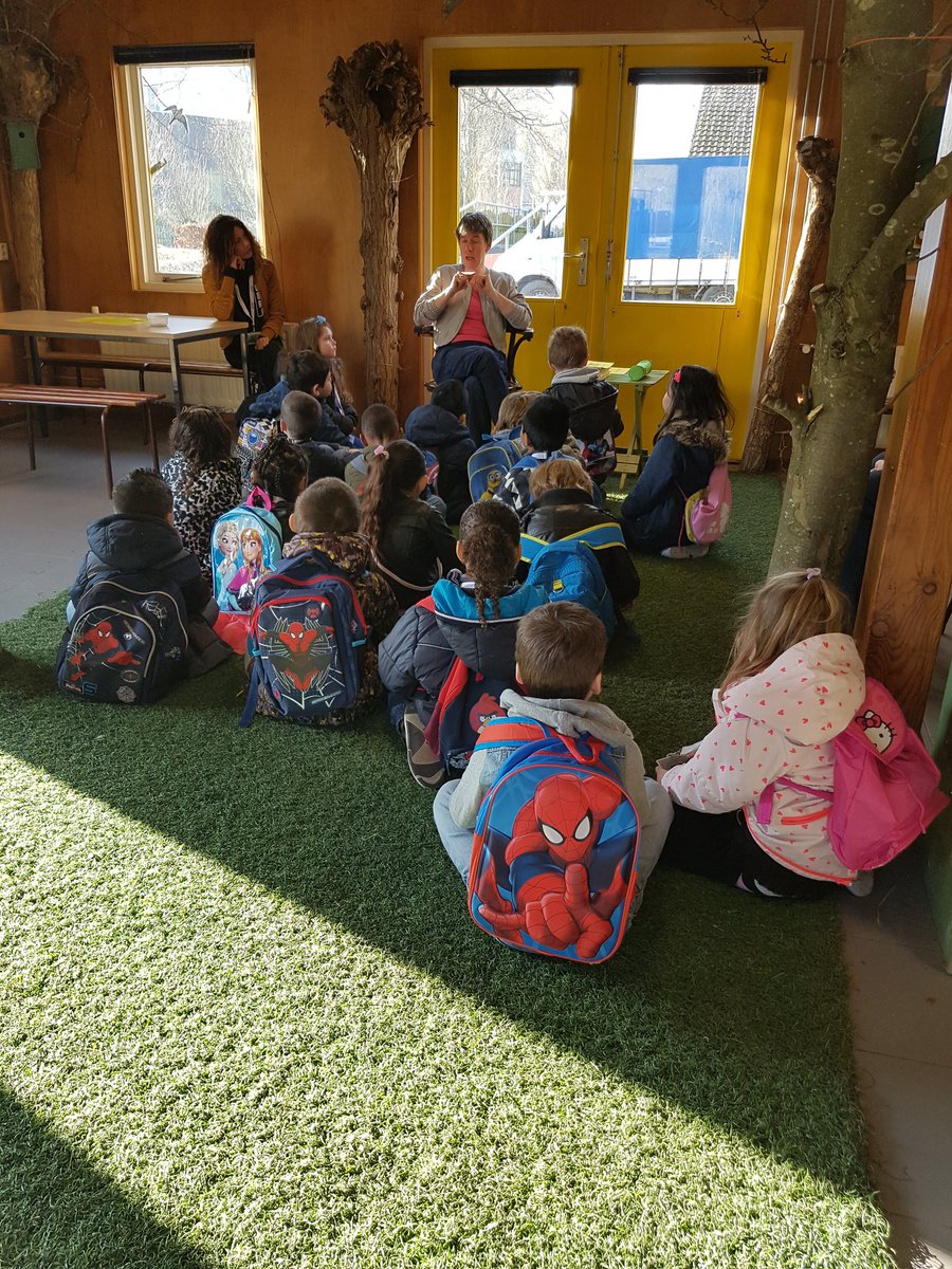 bsdeakkers's tweet photo. Vandaag is groep 3 op de kinderboerderij! https://t.co/zT3y5iPPQG
