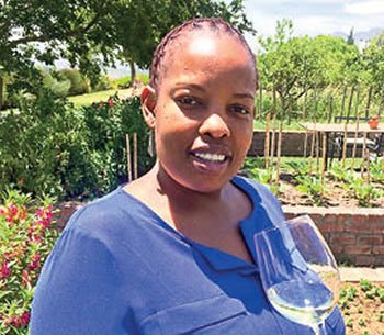 winecoza's tweet photo. Born to teach https://t.co/v0DuFHpWZi  @WineLandSA @EdoHeyns @Monde_Kub #education https://t.co/tf50uJqenU