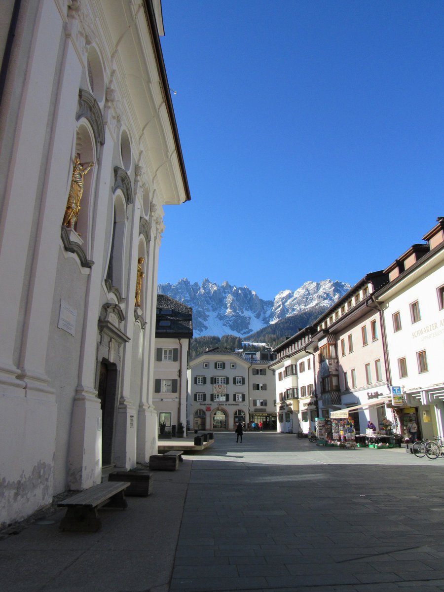 Was für ein Tag! Schönen guten Morgen an alle! 😁🌻☀
#Innichen #SanCandido #3ZinnenDolomites innichen.it