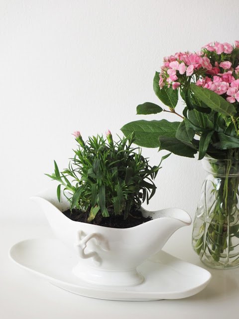 La thématique printanière continue avec un #tuto brico-déco chez Sarah ! Retrouvez-moi sur Les @Plaisanteries_ : bit.ly/2ot5Ev3