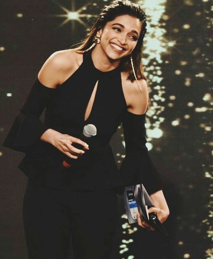 Cuteness is all about her 😍 <a href="/deepikapadukone/">Deepika Padukone</a>