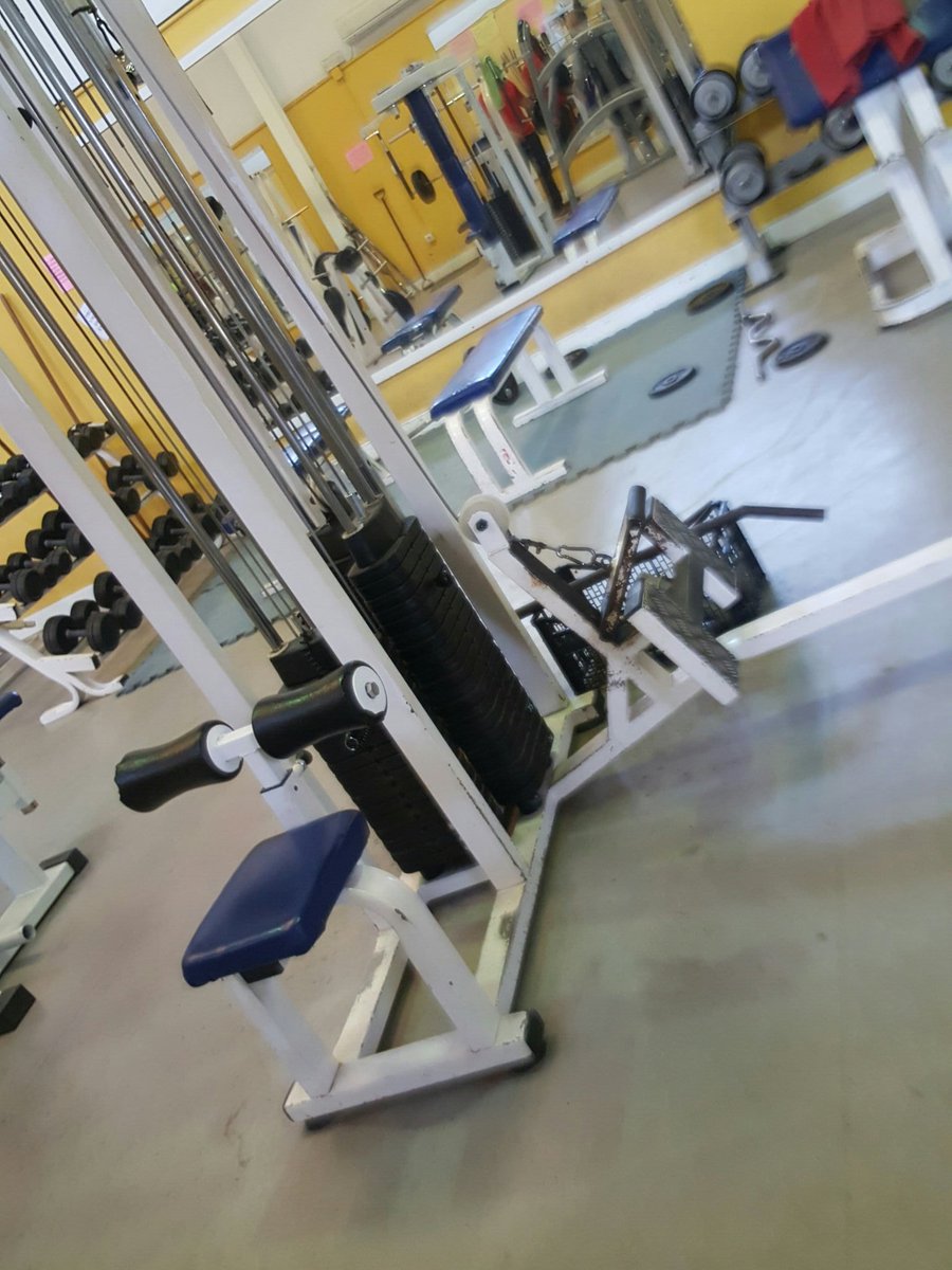 A esta hora y para despertar el cuerpo para el resto del día, ¡qué mejor que un poco de entrenamiento! #fitlife #gm