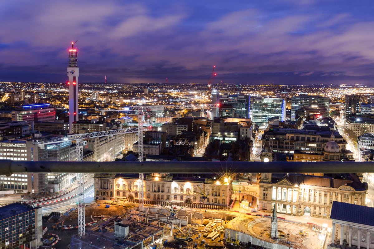 GrBhamChambers's tweet photo. Stunning #AlphaSunrise photos released today capturing #Birmingham's changing skyline. #RooftopTuesdays

More info: https://t.co/8ZMHdyK2FY https://t.co/fumQSIATJi
