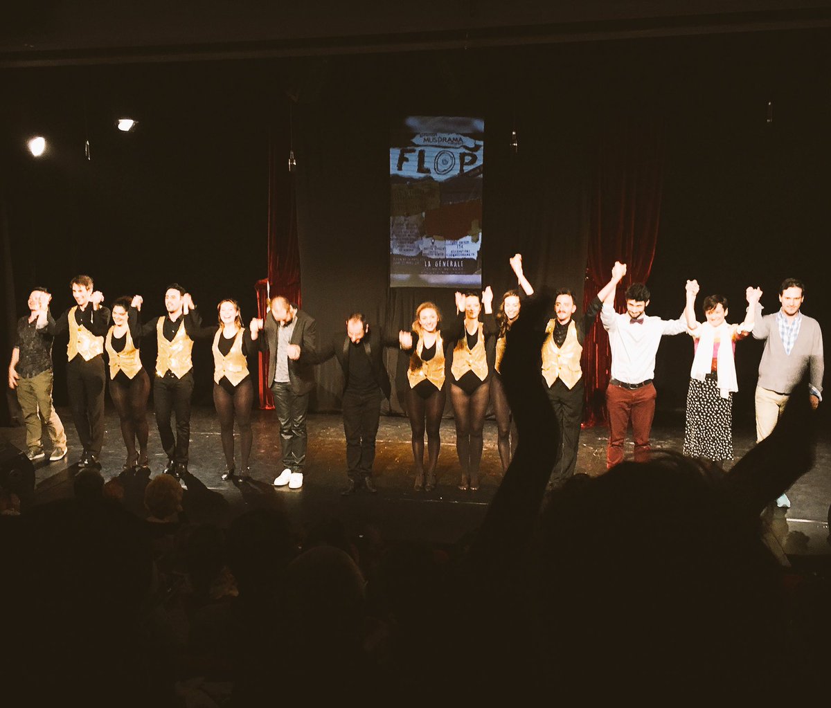 regardcoulisse's tweet photo. Hier soir, nous étions à la dernière de #Flop 2.017 à @musidrama ! #musical #musidrama https://t.co/RHc92cQq0K