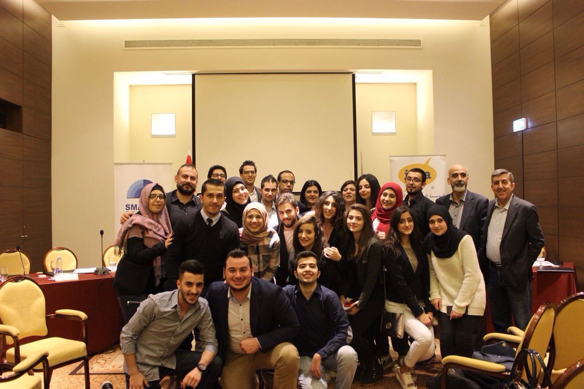 SMARTCentersme's tweet photo. يؤمّن هذا المجلس #الكوتا_النسائيّة بنسبة 30%على مقاعد مجلس النواب في #قانون_الانتخابات_اللبناني
#SMARTCENTERLB
#IDEAMENA https://t.co/vueodO64U6