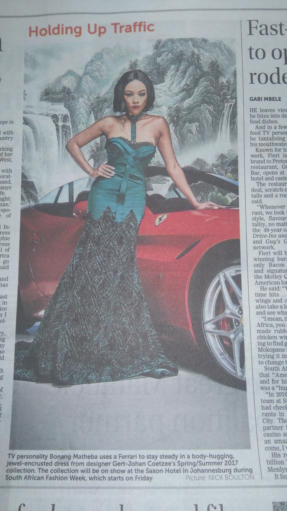 tgfdhlamini's tweet photo. @bonang_m She is an icon.... Welcum to Fashion Tuesday on Metro fm...its the second hour of nothing but the best. 👑🐝 https://t.co/z0hdinPmCt