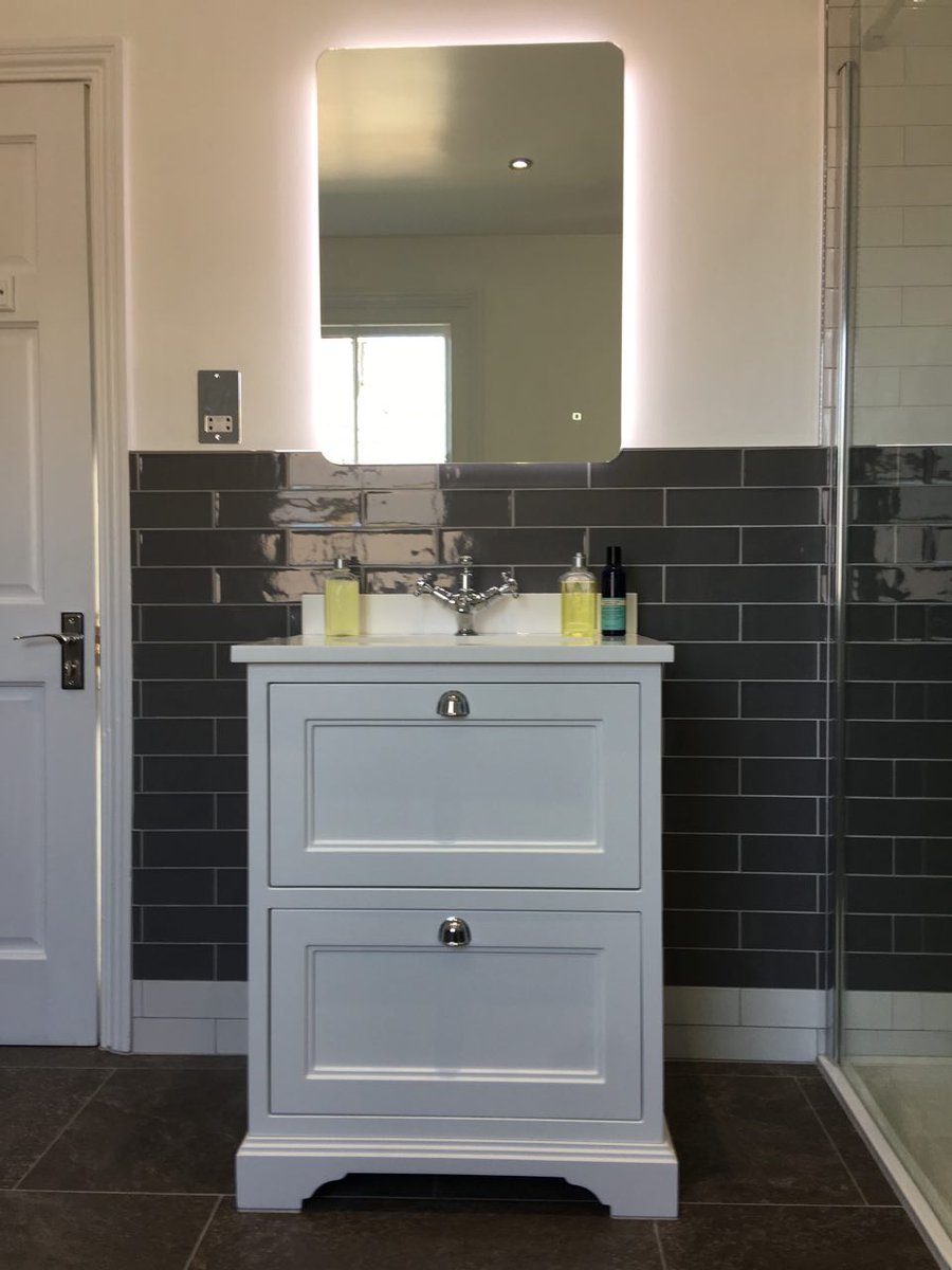 BathsComplete's tweet image. Traditional Bathroom Berkhamsted! #project #finished #bathroom #traditional